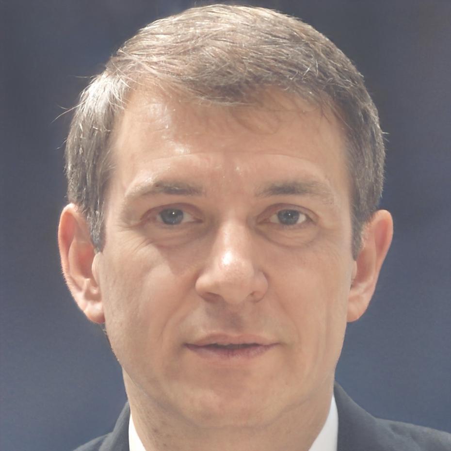 Roberto Silva, Especialista en Tecnología Financiera de celoventharia